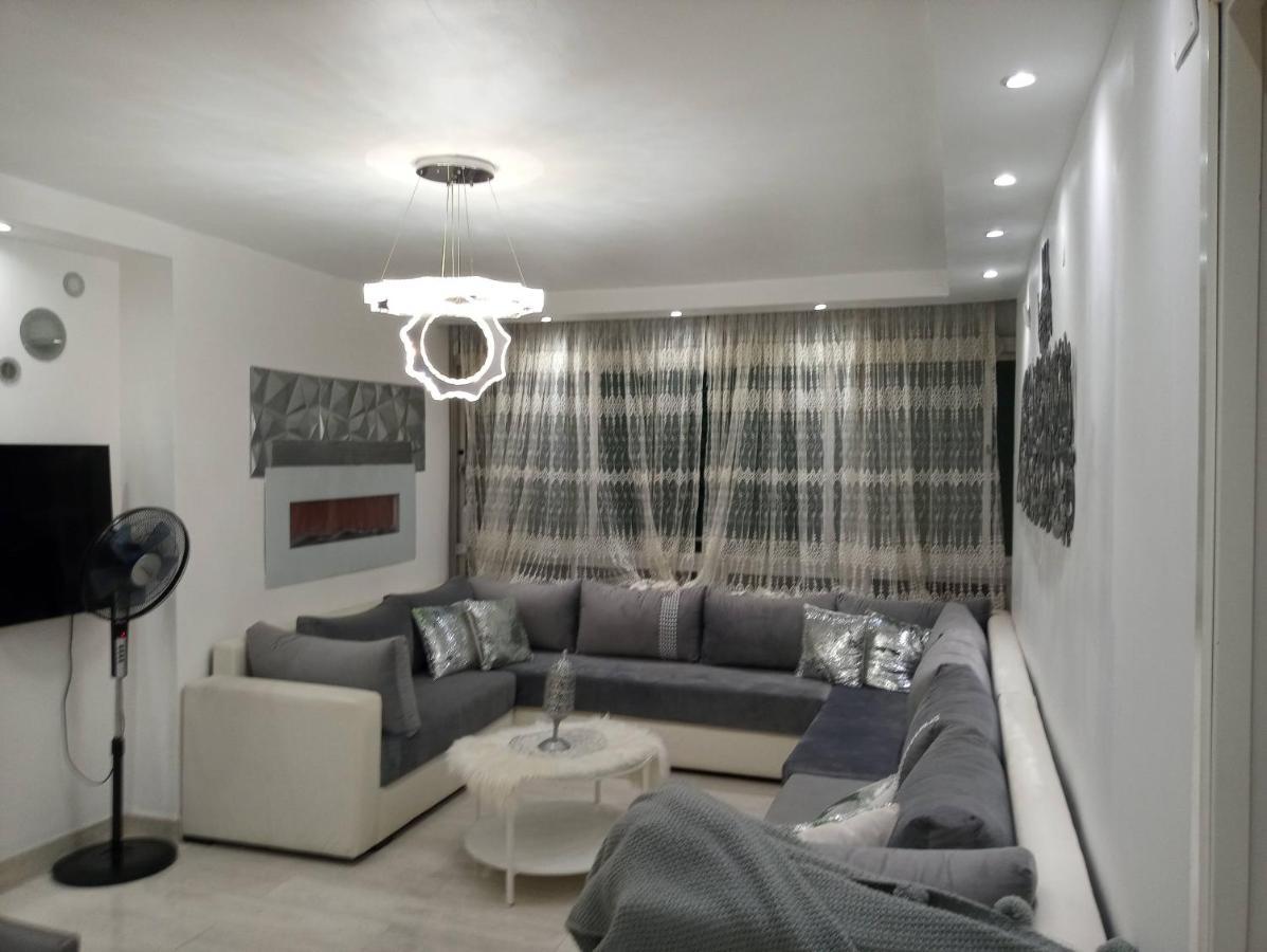 Emirato Home Málaga Extérieur photo